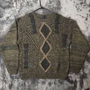 Vintage Peter England Hand Knit Pullover Sweater Size Medium Long Sleeve Crew